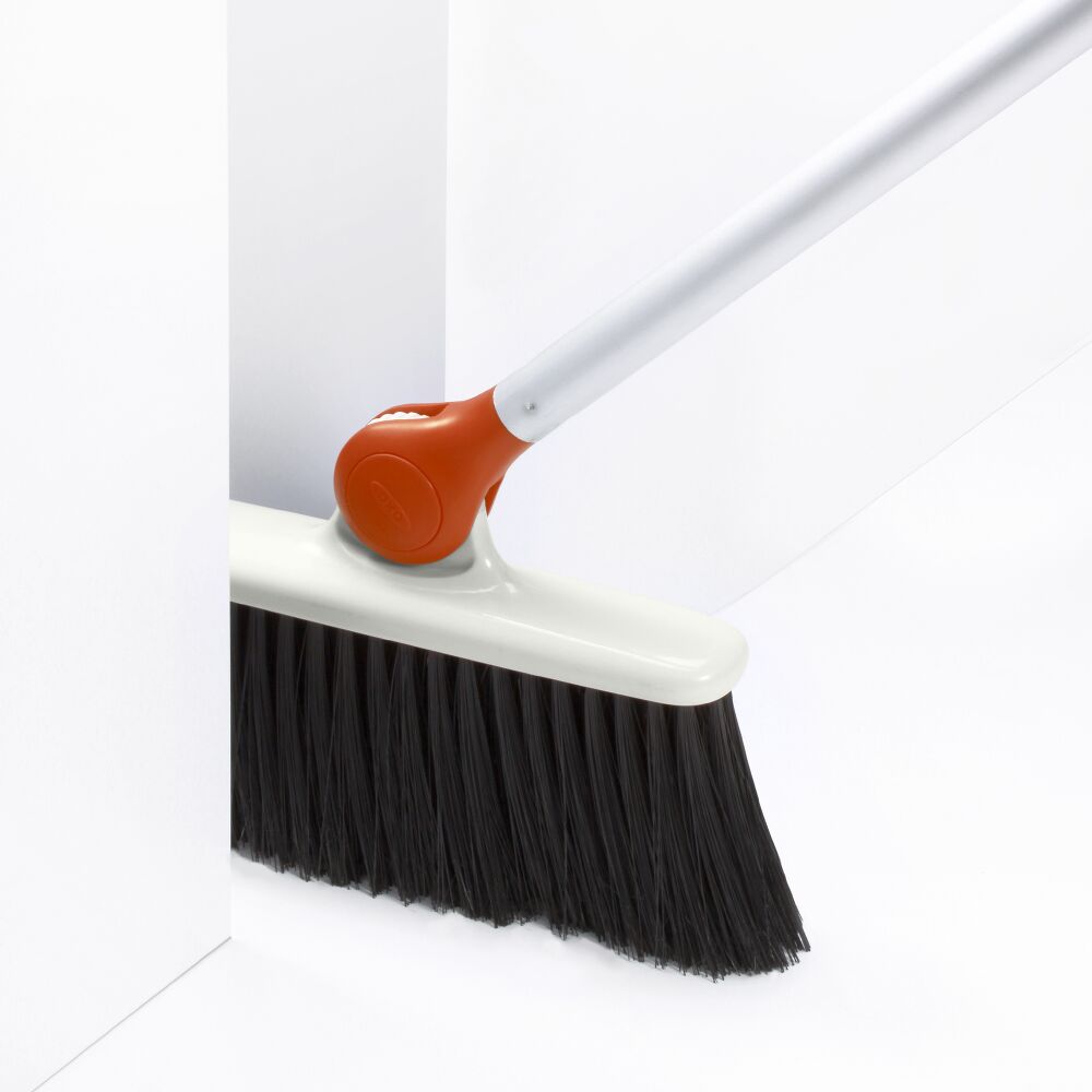 Any-Angle Broom U1