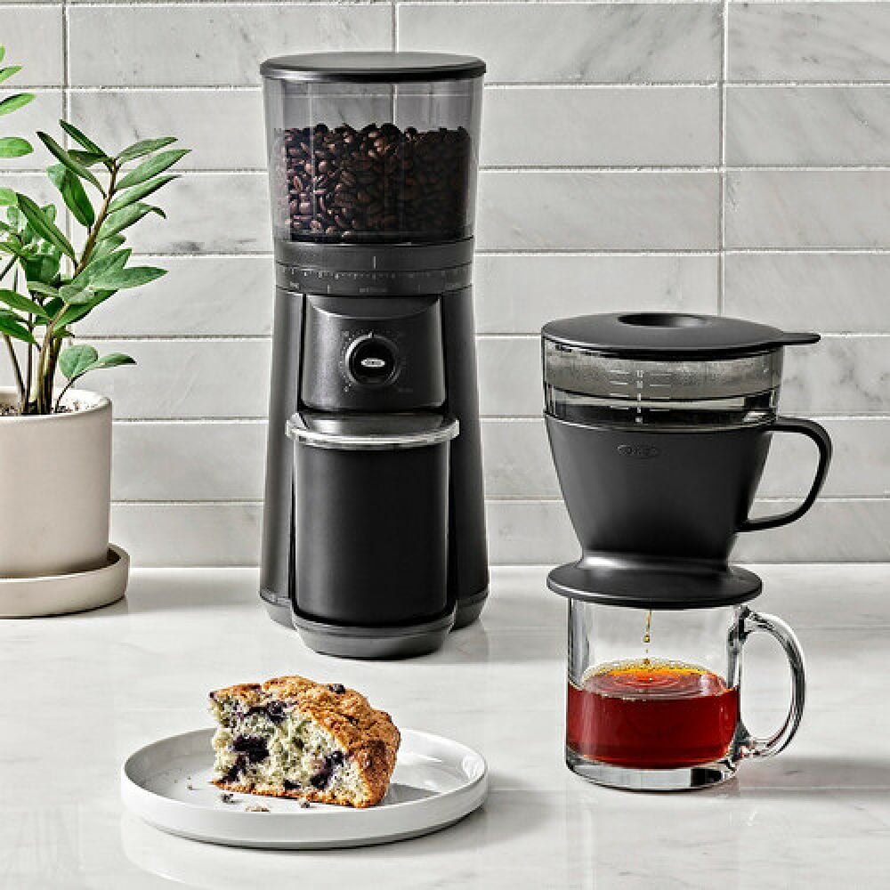 Pour Over Coffee Maker with Water Tank - Matte Black L8