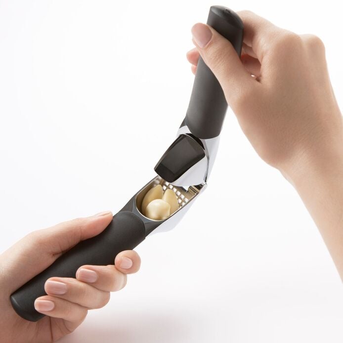 Garlic Press D7