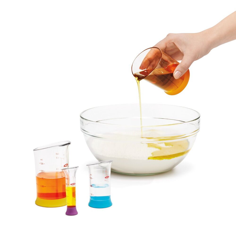 Kid-Friendly Cupcake Baking Bundle L5