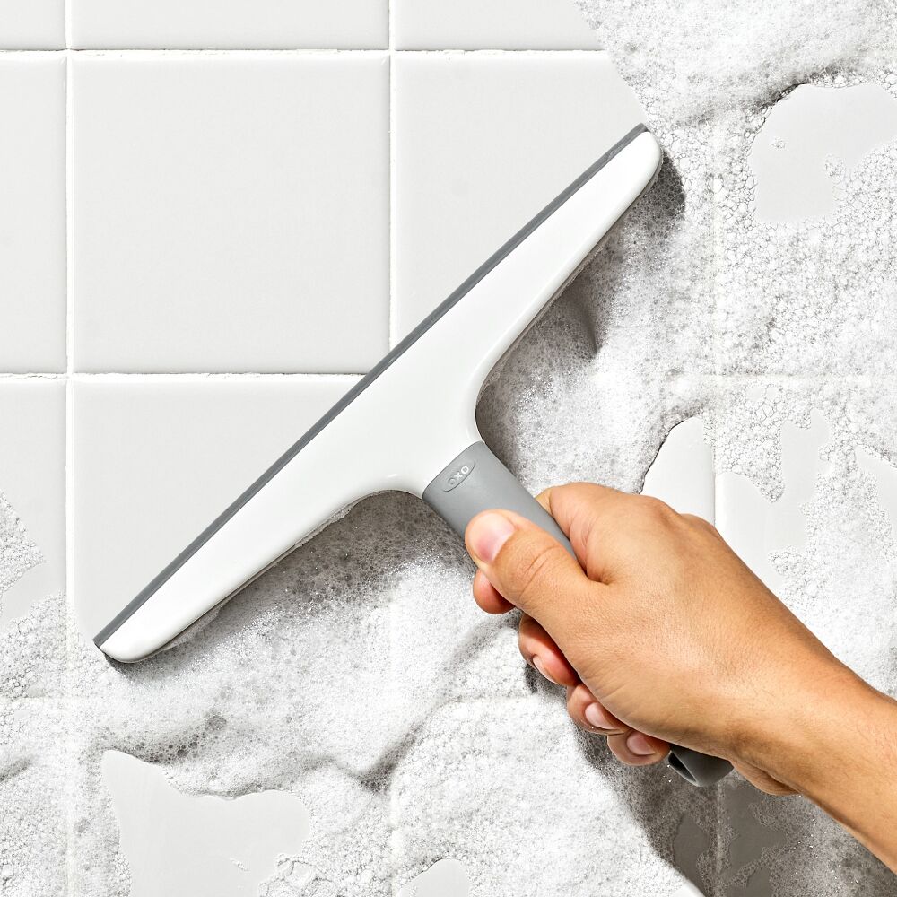 Multi-Use Squeegee with Hook D2