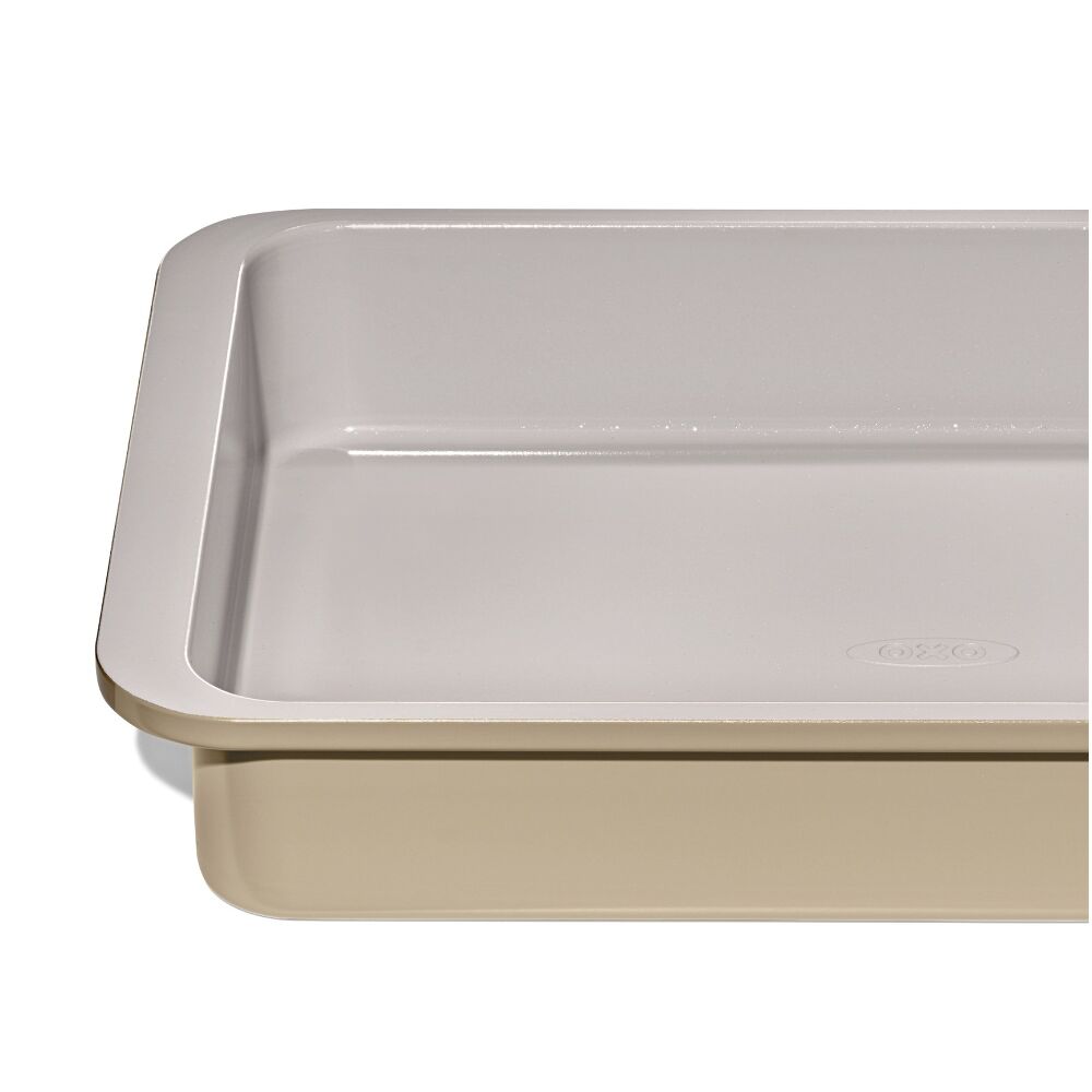 Non-Stick Pro Ceramic Coated Metal Bakeware 9" x 13" Cake Pan B4